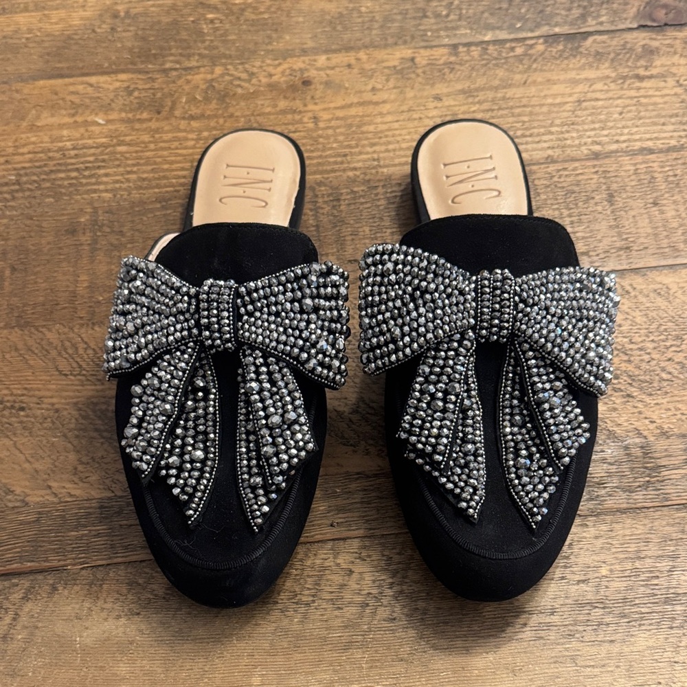 INC International Concepts Black Beaded Bow Mules